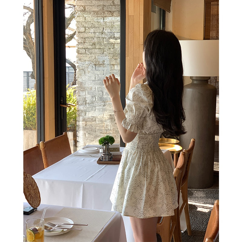 Lizakosht High-quality Y2k Small Dresses Women's Party Summer Short-sleeved Retro Beach Wind Dresses Korean Fashion Popular Dresses
