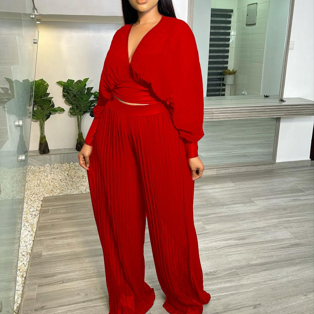 Ladies Long Sleeved Black V-Neck Top Loose Stitching Pleated Wide Leg Pants Two-Piece Set