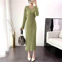 Fashion Designer Pleated Knitted Dress Elegant Women Sweater long Dresses Pullovers Black Long Sleeve Autumn Vestido 2021