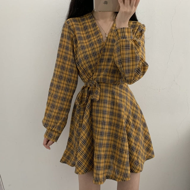 New Autumn Long Sleeve Dress Women Preppy Style Bow Palid V-neck Mini Plaid Dresses Korean High Waist Short Dress Elegant